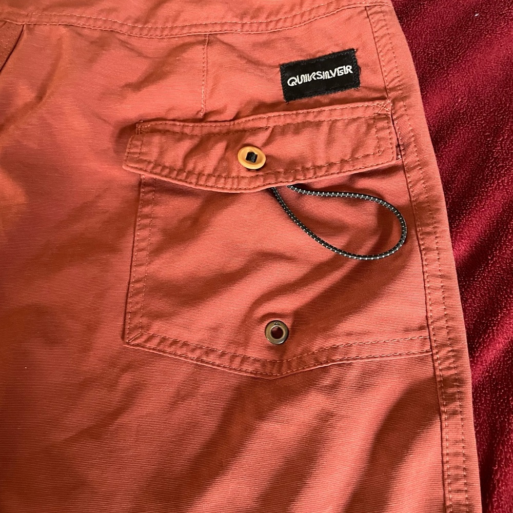 Quicksilver board shorts - Picture 5 of 6